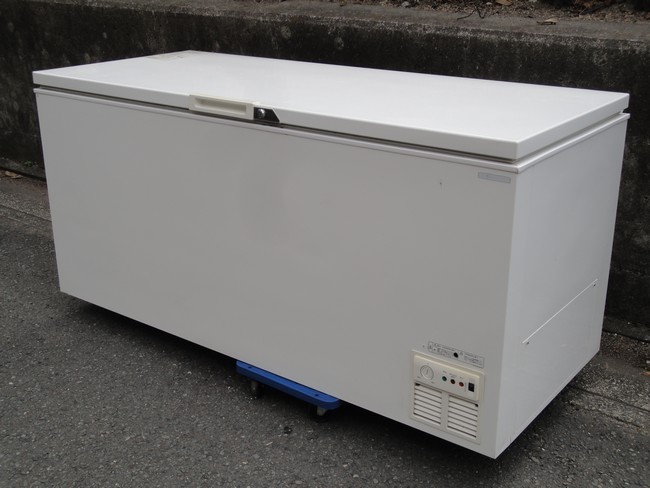 サンヨー　チェストフリーザー(冷凍庫)　SCR-R63の買取実績